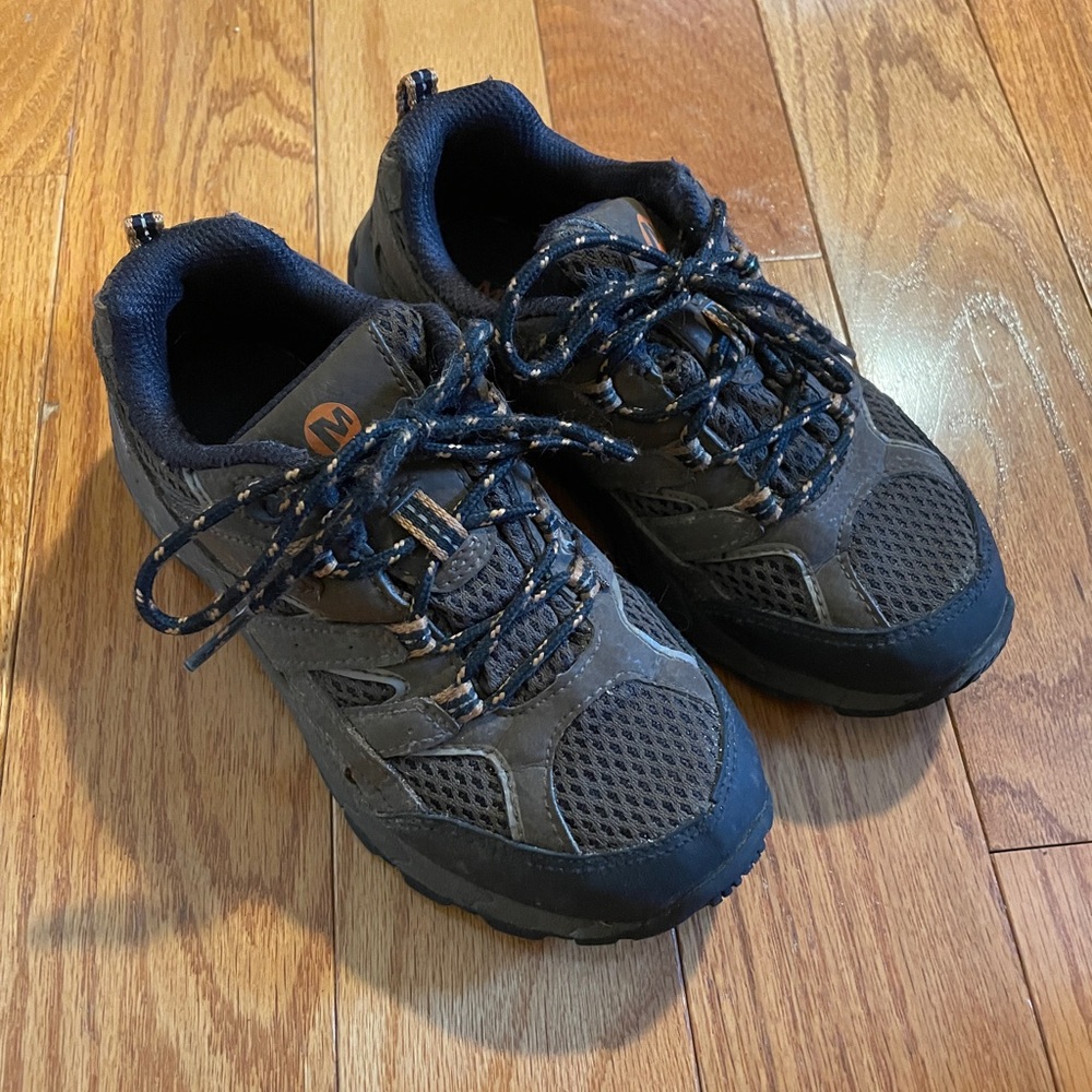 Merrell Moab Kids Hiking Shoes size 12